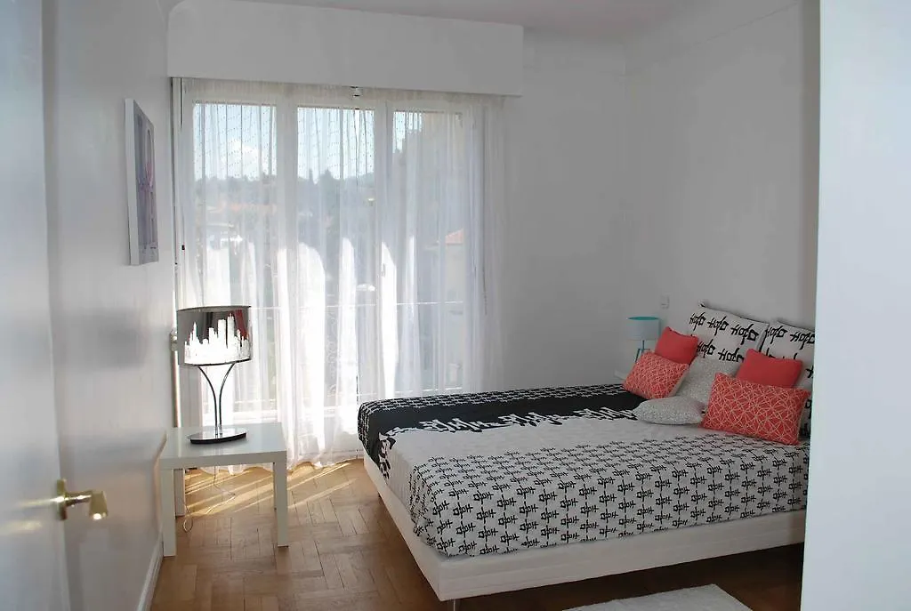 Apartment Grand Appartement Terrasse Parking Nice